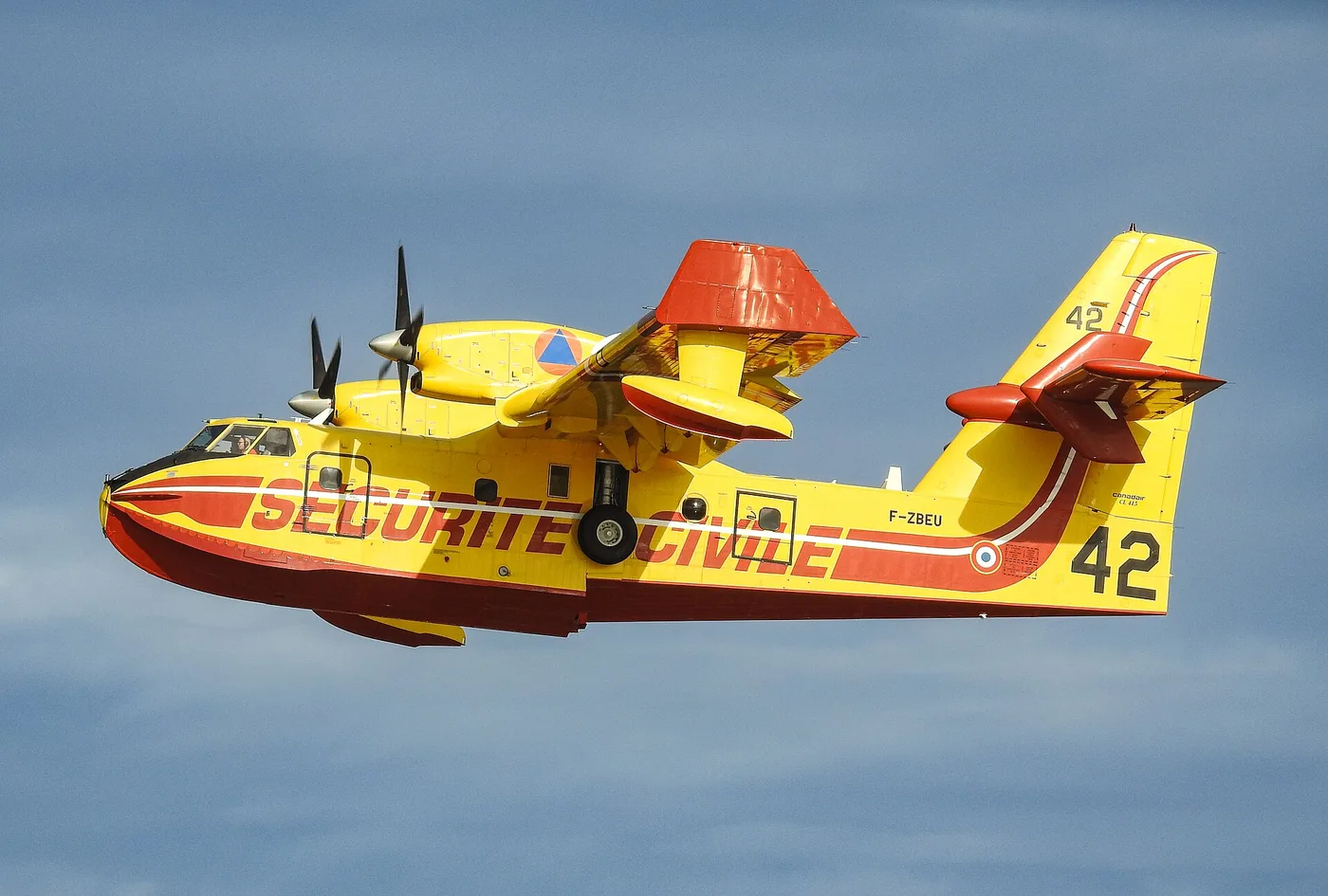 Canadair CL-415 en image d’archive — illustration du type d’appareil